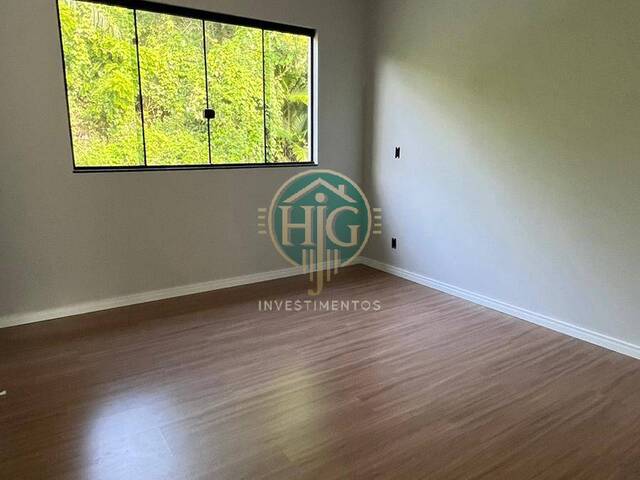 #36 - Casa para Venda em Indaial - SC - 2